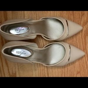 Alfani Corrin pumps